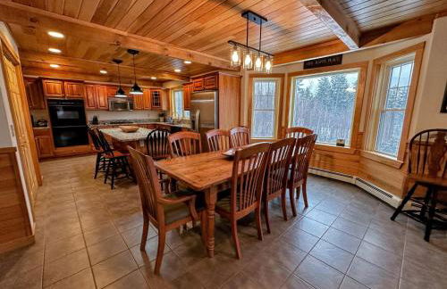 NEW Single family home with spectacular views and lots of space Privacy convenience and style - Foto 38