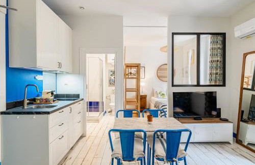 Le Grand Studio Bleu 25M2, 120m Vieux-Port , Clim ,Wifi, Accès autonome avec code - Foto 6