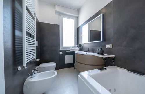 [Via Indipendenza] – Attico di lusso con Piscina - Photo 31