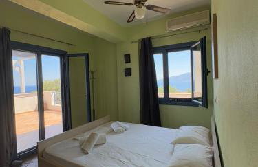 Sunset Apartments - Photo 9