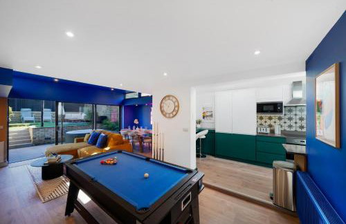 Designer Wandsworth flat -Hot Tub, PS5, Pool Table - Foto 4