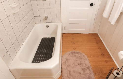 Cozy 2BR 5min to NYC Train and 10min to Seton Hall - Foto 21