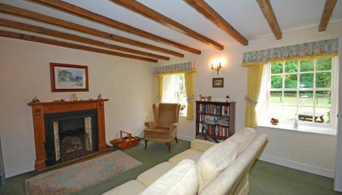 Croft Cottage Yeavering - Photo 3