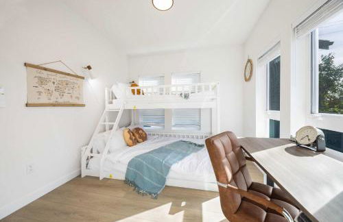 2025 Modern 2BR Home Near Sea-Tac & Boeing - Foto 24