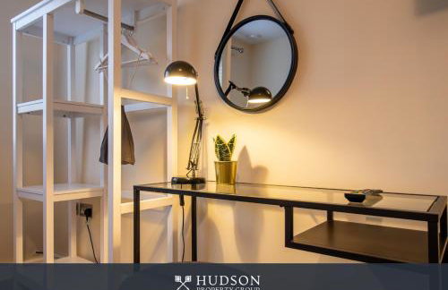 Central Three Bedroom Apartment with Parking - Foto 15