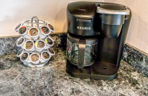 Spacious Family Home with Hot Tub - Foto 24