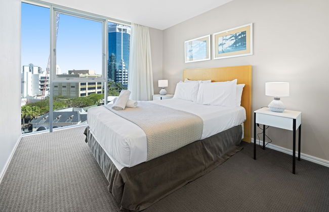 Pool and Ocean Views at the H-Residences - Foto 2