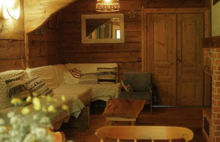 Biały Las Magiczna Stara Chata Puszcza Białowieska - Foto 9