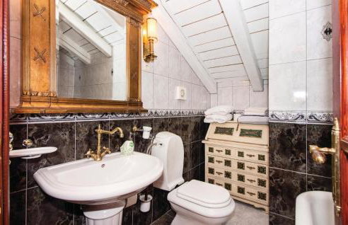 7 Bedroom Gorgeous Home In Grabovac - Photo 46