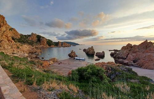 Villa La Lecceta surrounded by greenery and sea view with sunset - Foto 44