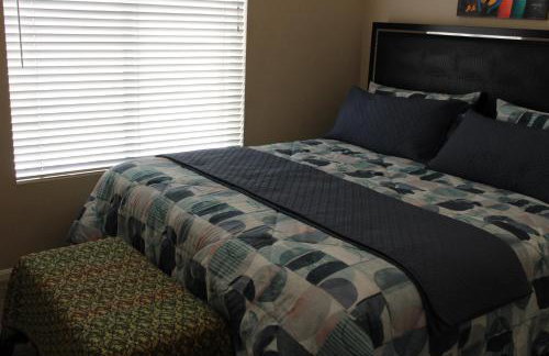 Arts, Fenced Private Pool, Fire World - Foto 48