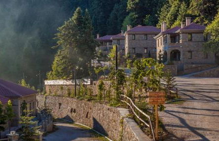 Montanema Handmade Village - Photo 1