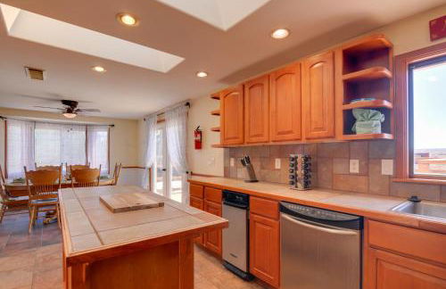 Picturesque Page Home Near Lake Powell and Hiking! - Foto 10