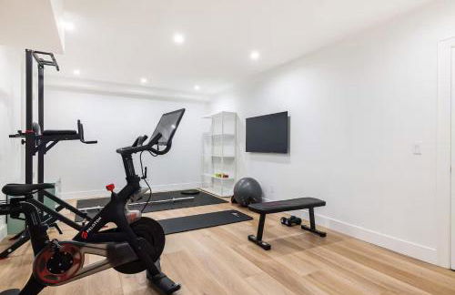 Joels Lane by Rove Travel - Home with Heated Pool, Sauna, Gym - Foto 20