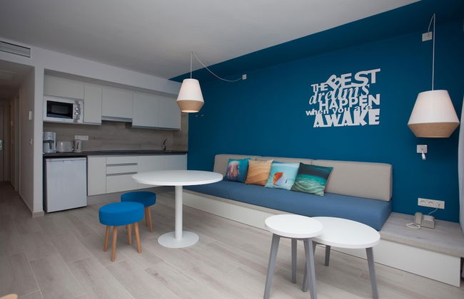 R2 Bahía Kontiki Beach Apartments - Photo 32