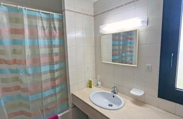 Apartamento en la Escala con piscina y parking - Foto 20