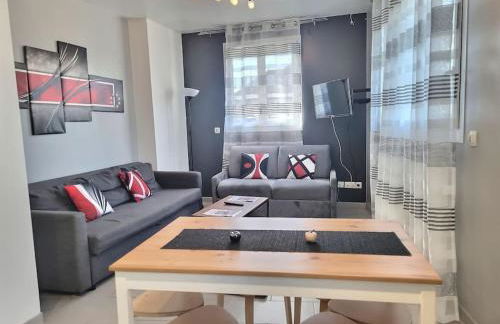 *Au Bord du Canal*Entre Paris et Disneyland - Foto 2