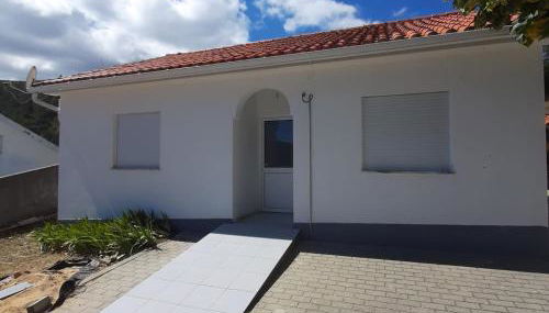 Casas da Escola - "Casa da Professora" - Meãs - Foto 5