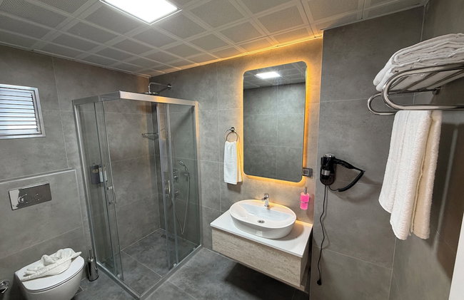 ALTINAY HOTEL - Photo 34