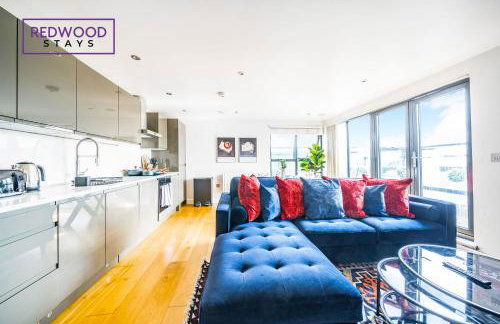 Penthouse Serviced Apartment in Camberley Town Centre with Free Parking, Free WiFi, Lift and Balcony Access By Redwood Stays - Foto 24