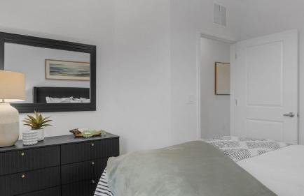 Luxury 1BEDROOM 1BATH SLABTOWN-PEARL - Photo 4