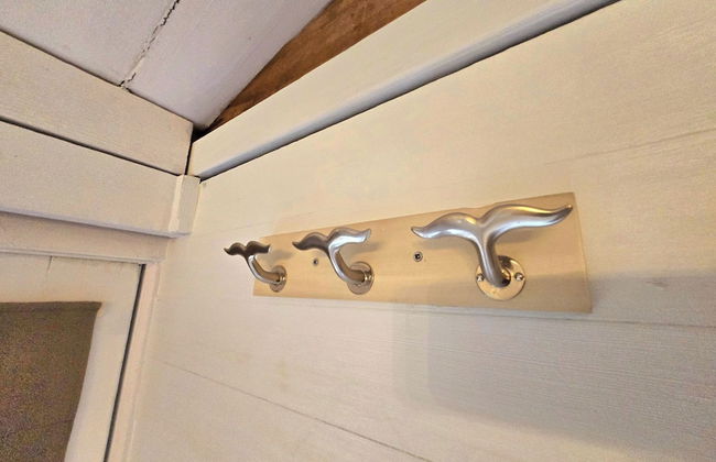 Coastal Cosy Cabin With hot tub - Foto 9