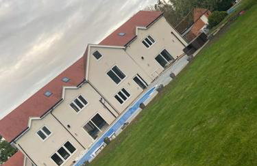 Luxury house with pool and hot tub - sleeps 16 - Foto 51