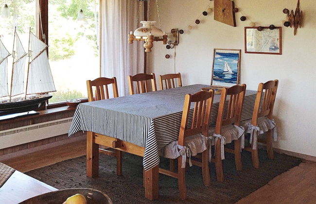 6 Person Holiday Home in Dalaro - Photo 8