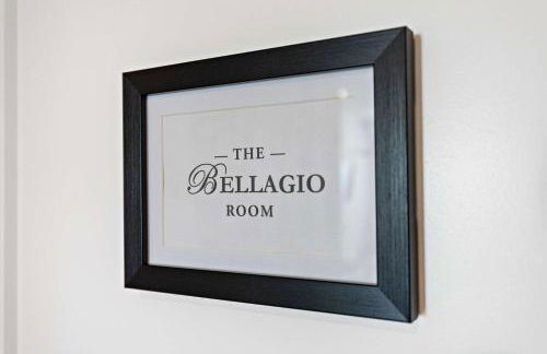 Private Home with Rooftop Game Room near Downtown - Foto 29