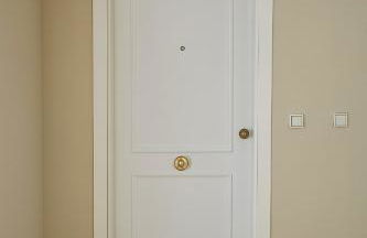 New Luxury Apartment with Pool - Foto 32