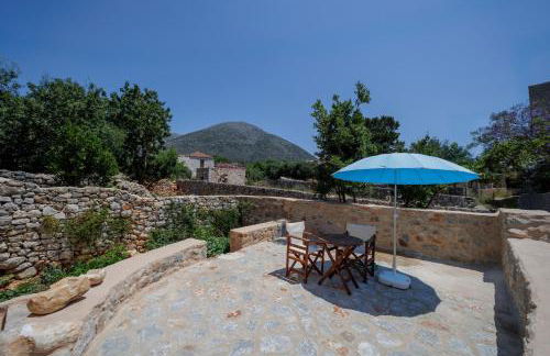 Arapakis Historic Castle - Foto 11