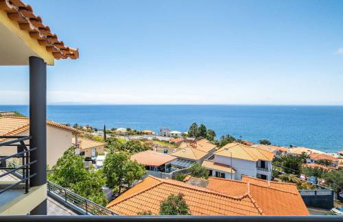 The Balcony - By Wehost - Foto 33