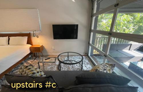 NormalBnB - 2 Blocks From Restaurants, Bars, Hospital - Foto 14