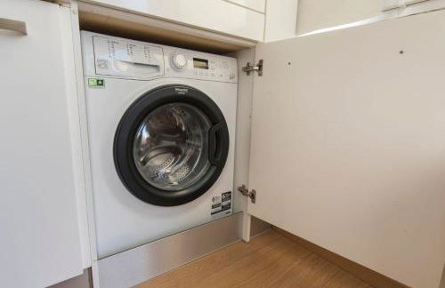 2 Bedroom Belem Wonder by LovelyStay - Photo 32