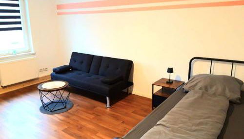 Seyfarthrooms - Monteurwohnung Großröhrsdorf 1 - zentrale Lage, gute Anbindung, voll ausgestattet - Foto 3