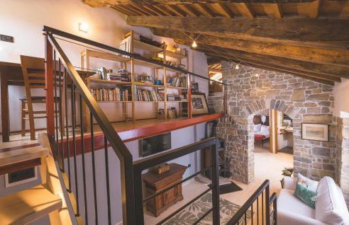 Gorgeous Apartment In Oprtalj With Wifi - Foto 3