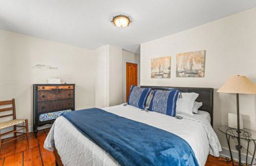 Historic Mystic Home, Walk to Seaport and Downtown - Foto 9