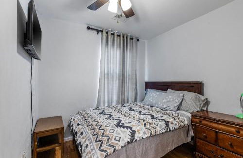 Cozy room and kitchen living room 7 minutes to IAD and DC area - Foto 12