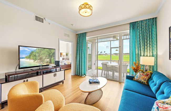 Catina Vacation Rental: Bright 2-BR Condo with Lake Views. Located in Lely Resort with Pool, Hot Tub, and Golf Access. Ideal for Golfers and Beachgoers, Minutes from Naples and Marco Island - Foto 12