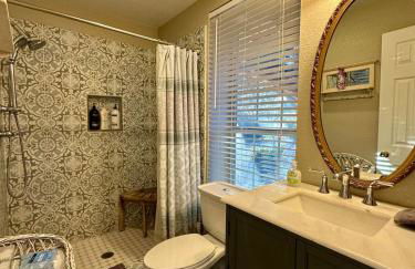 Hilltop Cottage, Historic Silver Spur Dance Hall - Foto 12