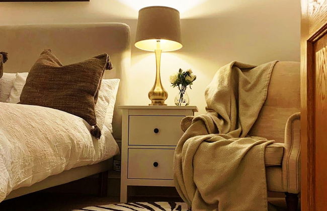 Cheerful 2-bed Cottage With 2 Free Parking, Leeds - Foto 1