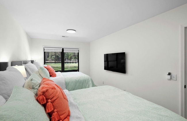 Knotty Pines by Avantstay Lake Views, Renovated - Foto 12