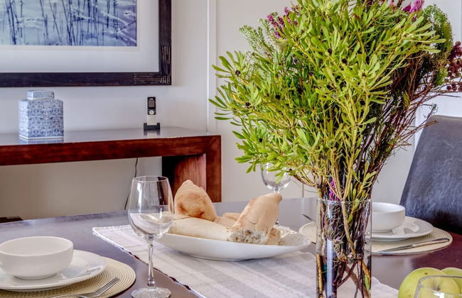 Simplistic Elegance at Altmore 203 - Photo 6