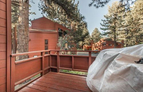 Townhouse Art Gallery in Mammoth's Best Location - Photo 35