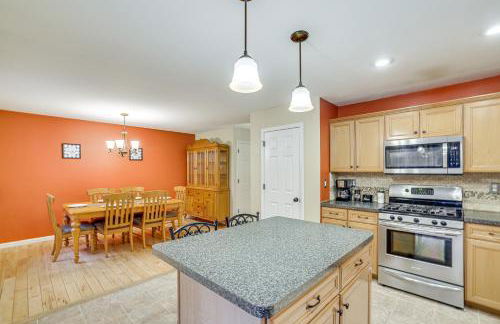 Fire Pit, Games and Outdoor Fun! Poconos Retreat - Foto 9