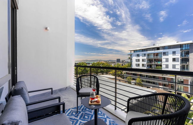 Urban Palette - Modern Artistic Green Point Apt - Foto 3