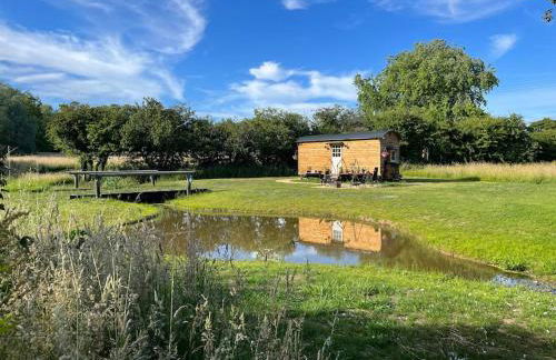 Mountbatten Shepherds hut & Buckhurst Shepherds hut - Foto 1