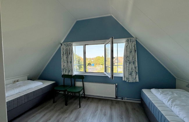 Beautiful Dune Villa With Thatched Roof on Ameland, 800 Meters From the Beach - Foto 13