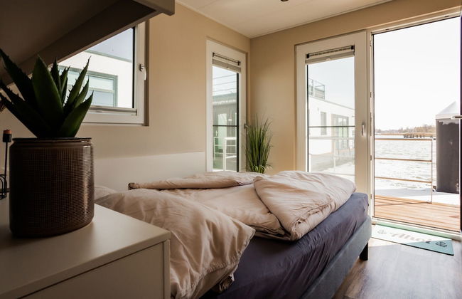 Hausboot Floating House in Ribnitz-damgarten - Foto 2