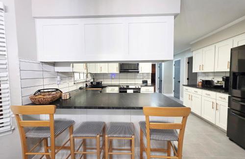 3BR House at Pine Forest Hideaway - 12 Minutes to UNC - Near Jordan Lake - Foto 20